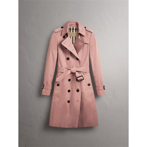 burberry trenchcoat fällt größengerecht aus|Burberry trenchcoat damen schwarz.